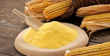 Как варить кукурузную кашу: простые рецепты